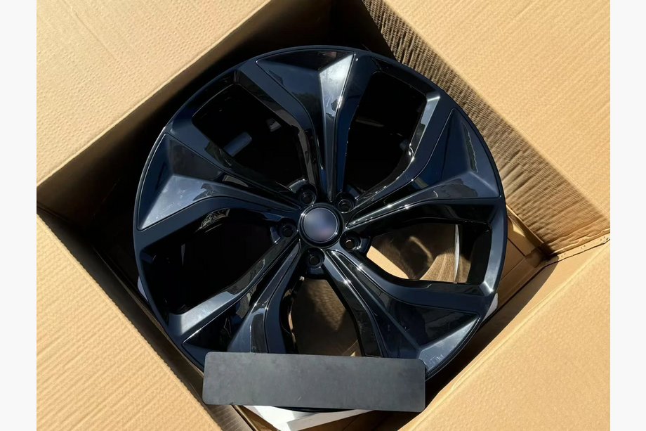 Range Rover Sport 2022- Kute felgi OEM R23 V9 (Zestaw 4 szt.) Image