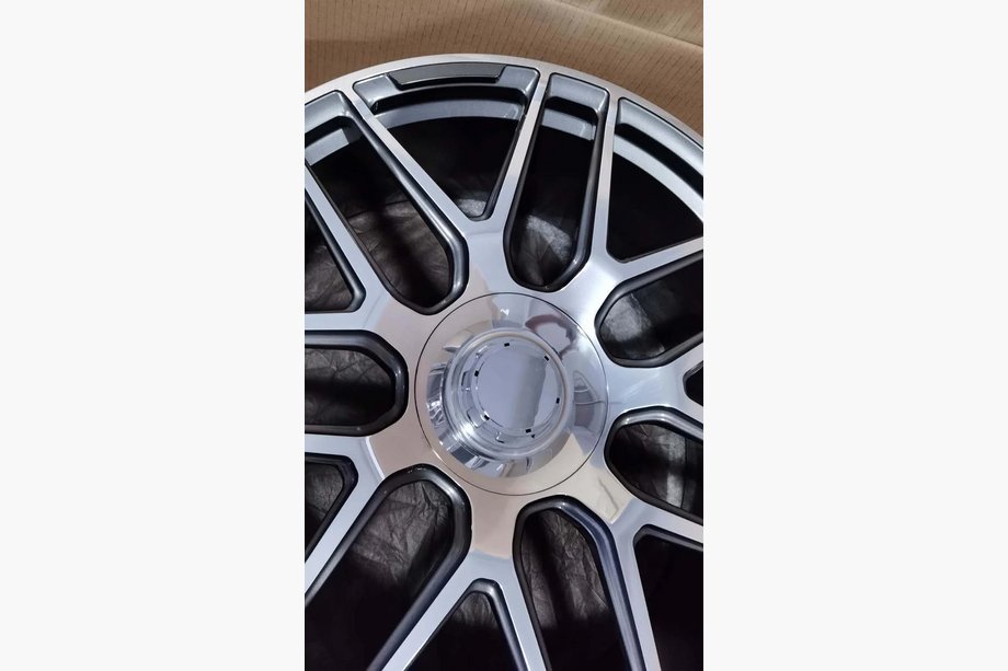 Mercedes G class W463 2018-2024 Kute felgi OEM R22 V2 (zestaw 4 szt.) Zdjęcia 6