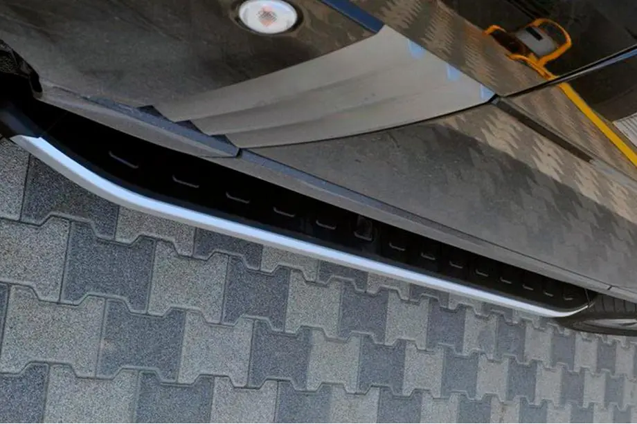 Range Rover III L322 2002-2012 Progi boczne Fullmond (2 szt., aluminium) Image