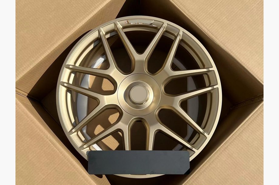 Mercedes GLS X167 2019- Kute felgi OEM R23 V1 (zestaw 4 szt.) Image