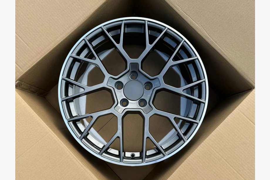 Mercedes C-class W205 2014-2021 Kute felgi OEM R19 V2 (Zestaw 4 szt.) Image