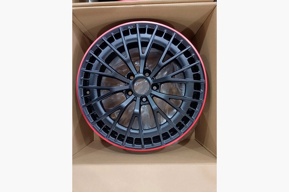 Mercedes A-class W177 2018- Kute felgi OEM R18 (zestaw 4 szt.) Zdjęcia 1