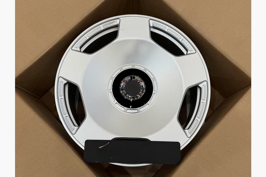 Mercedes G class W463 2018-2024 Kute felgi OEM R22 V5 (Zestaw 4 szt.) Zdjęcia 1