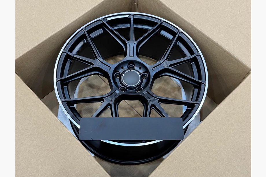 Mercedes E-class W213 2016-2023 Kute felgi OEM R21 (zestaw 4 szt.) Zdjęcia 2