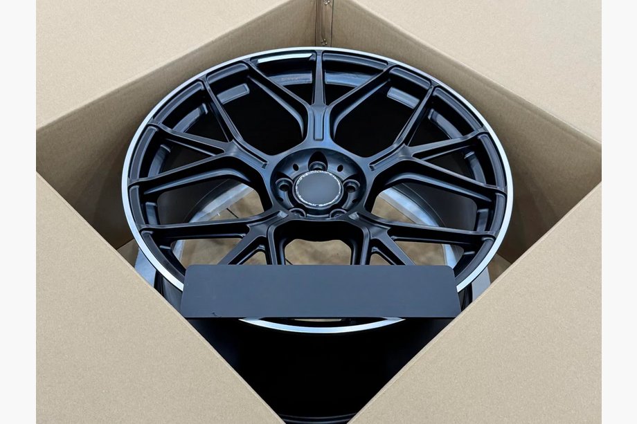 Mercedes E-class W213 2016-2023 Kute felgi OEM R21 (zestaw 4 szt.) Zdjęcia 4