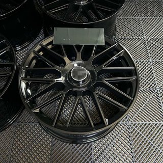 Kute felgi OEM R19 (Zestaw 4 szt.) Mercedes CLS C218 2011-2018 zdjęcia 2