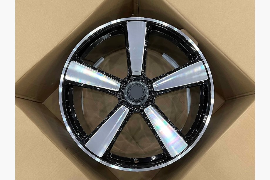 Porsche 911 (991) 2011–2019 Kute felgi OEM R20 R21 V7 (zestaw 4 szt.) Image