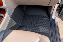 Toyota Land Cruiser 100 1998-2007 Dywaniki Gumowe Niken Luxury 3D (3 szt) zdjęcia 2