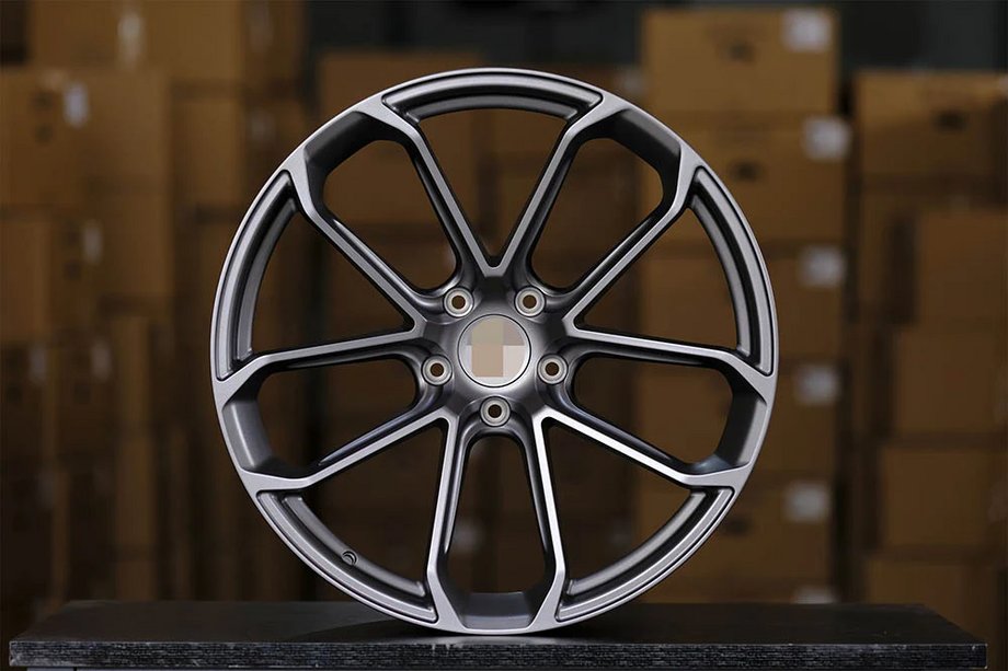 Porsche Macan 2014-2024 Kute felgi OEM R18 (zestaw 4 szt.) Zdjęcia 1
