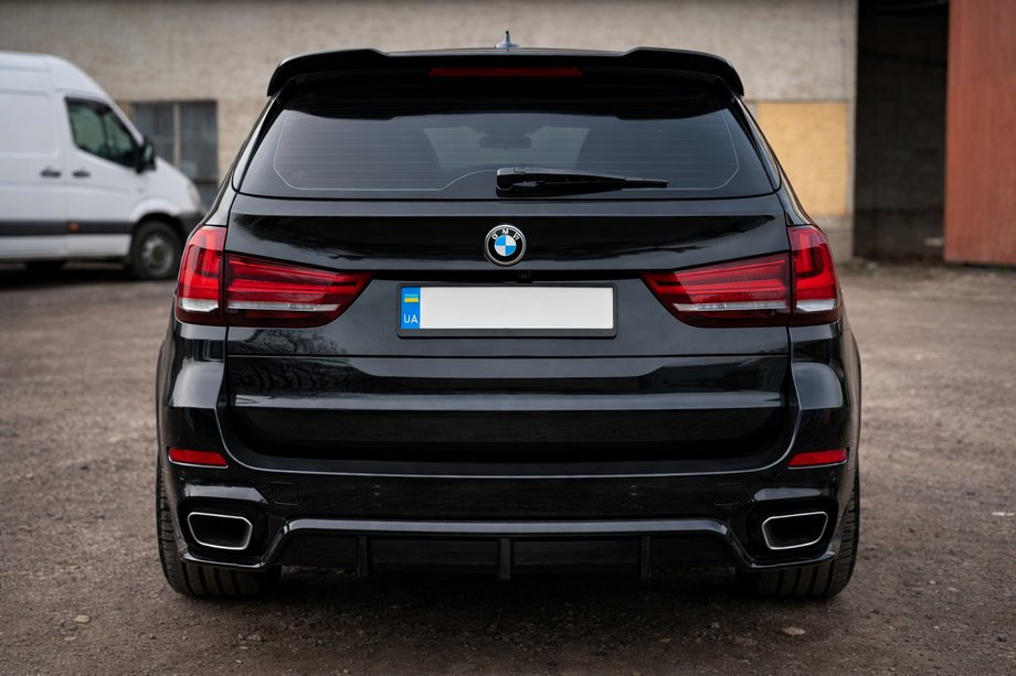 BMW X5 F15 2013-2018 Dyfuzor tylnego zderzaka Black Warrior (do M-Sport) Image