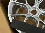 Porsche 911 (991) 2011–2019 Kute felgi OEM R20 V4 (Zestaw 4 szt.) zdjęcia 9