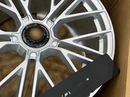 Porsche Taycan 2019- Kute felgi OEM R21 V3 (Zestaw 4 szt.) zdjęcia 9