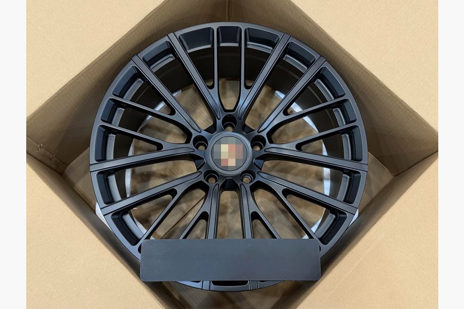 Porsche Cayenne 2010-2017 Kute felgi OEM R21 (zestaw 4 szt.) Image