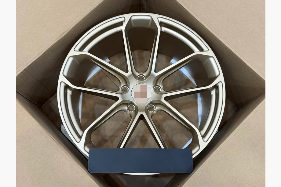 Porsche Cayenne 2018- Kute felgi OEM R22 V10 (Zestaw 4 szt.) Image