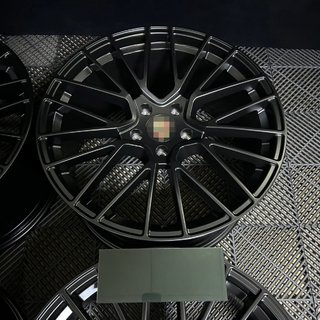 Kute felgi OEM R21 V4 (zestaw 4 szt.) zdjęcia 1