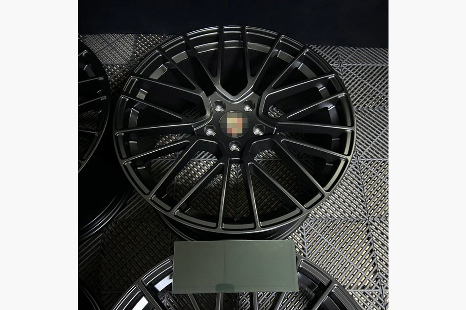 Porsche Cayenne 2018- Kute felgi OEM R21 V4 (zestaw 4 szt.) Image