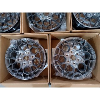 Kute felgi OEM R17 (zestaw 4 szt.) Toyota Land Cruiser Prado 250 2023- zdjęcia 2