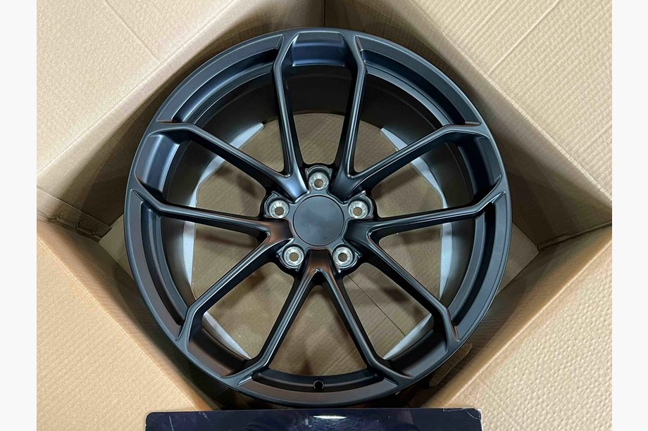 Toyota GR86 2021- Kute felgi OEM R18 (zestaw 4 szt.) Zdjęcia 1
