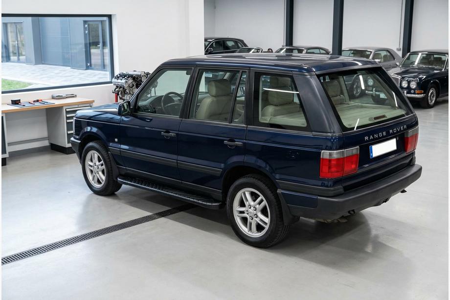 Range Rover II P38A 1997-2002 Progi Boczné Bosphorus Black (2 szt., Aluminium) Image