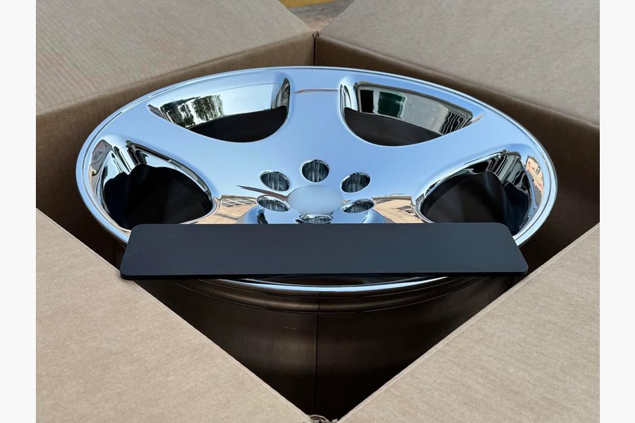 Dodge Viper 1996–2002 Kute felgi OEM R18 R19 (Zestaw 4 szt.) Zdjęcia 6