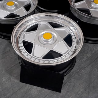 Kute felgi OEM R18 R19 (Zestaw 4 szt.) Ferrari F8 zdjęcia 1