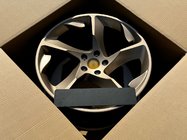 Ferrari SF90 Stradale Kute felgi OEM R20 V2 (zestaw 4 szt.) zdjęcia 2