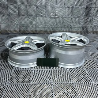 Kute felgi OEM R18 (zestaw 4 szt.) Ferrari 348 zdjęcia 3