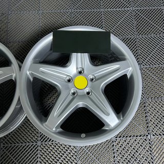 Kute felgi OEM R18 (zestaw 4 szt.) Ferrari 348 zdjęcia 1