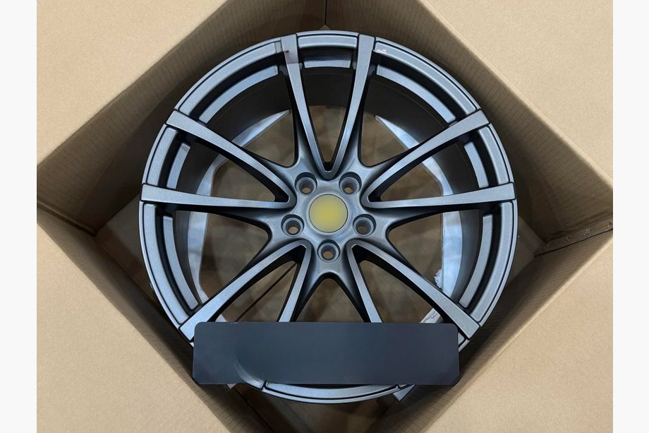 Ferrari F430 Kute felgi OEM R19 V2 (Zestaw 4 szt.) Image