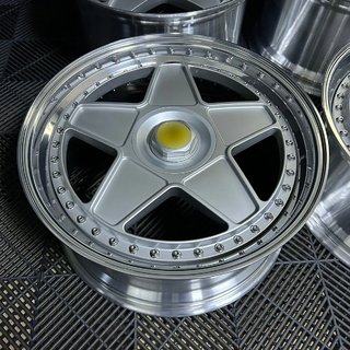 Kute felgi OEM R20 (Zestaw 4 szt.) zdjęcia 2