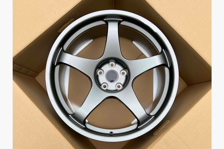 Lexus LFA 2010–2013 Kute felgi OEM R20 V5 (Zestaw 4 szt.) Image