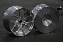 Lotus Emeya Kute felgi OEM R20 V7 (zestaw 4 szt.) zdjęcia 11