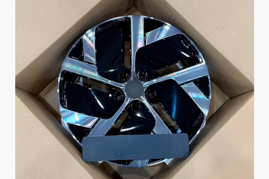 Lucid Air Kute felgi OEM R19 V4 (zestaw 4 szt.) Image