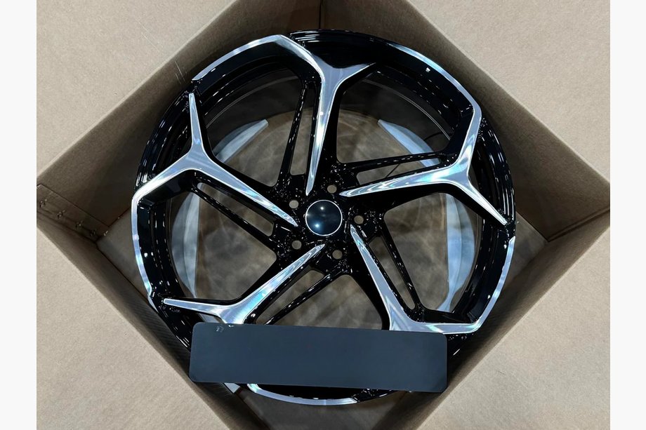 McLaren GT Kute felgi OEM R19 R20 (Zestaw 4 szt.) Zdjęcia 6