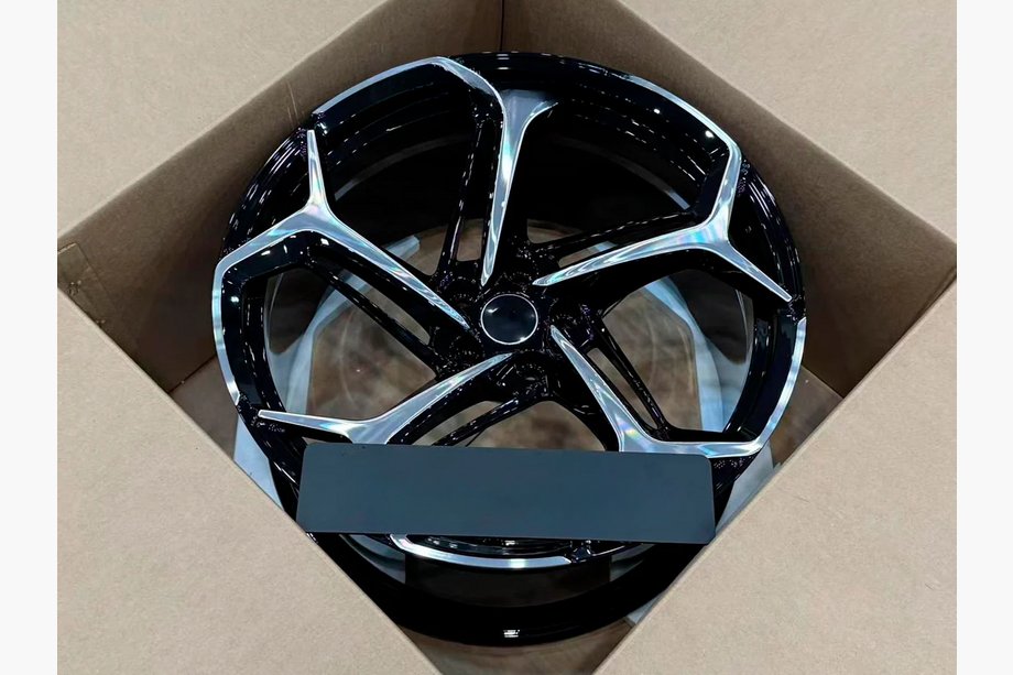 McLaren GT Kute felgi OEM R19 R20 (Zestaw 4 szt.) Zdjęcia 7