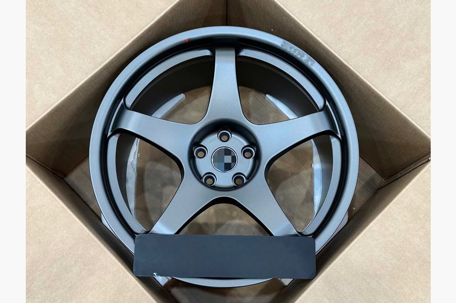 McLaren 765LT Kute felgi OEM R19 R20 V2 (Zestaw 4 szt.) Zdjęcia 1
