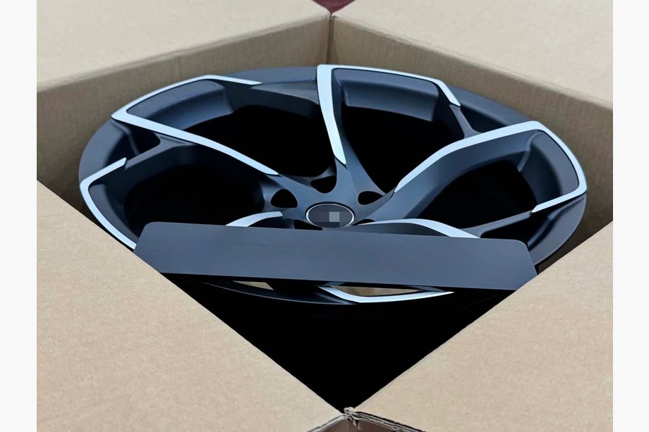 McLaren 720S Kute felgi OEM R19 R20 V4 (Zestaw 4 szt.) Zdjęcia 5