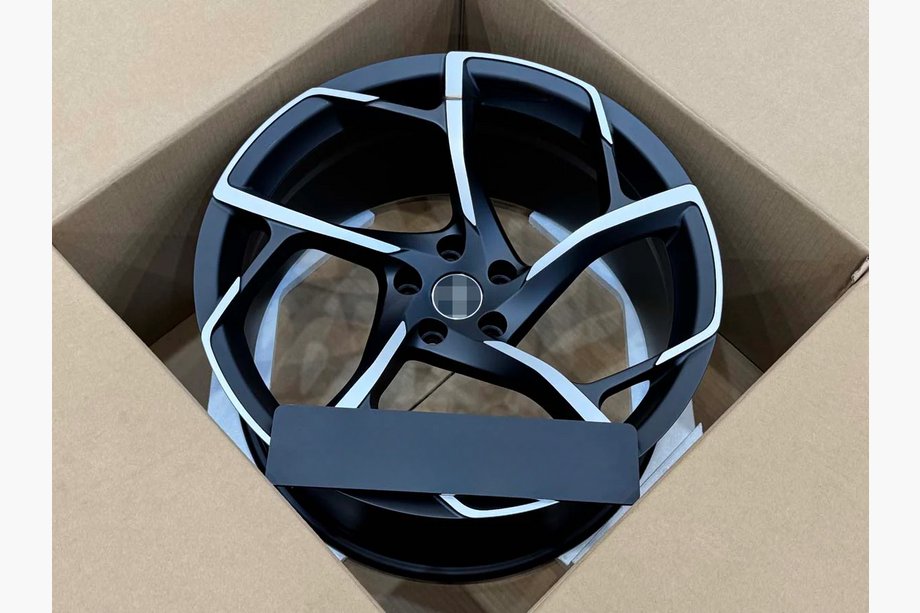 McLaren 720S Kute felgi OEM R19 R20 V4 (Zestaw 4 szt.) Zdjęcia 2