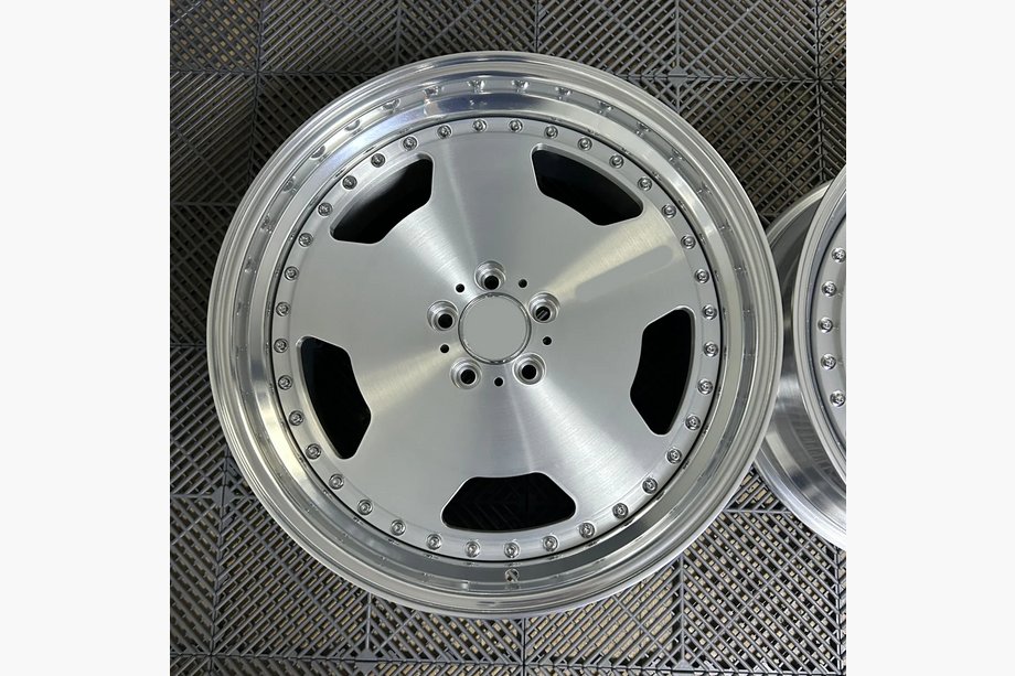 Mercedes SL R129 1989–2001 Kute felgi OEM R19 R20 (Zestaw 4 szt.) Image