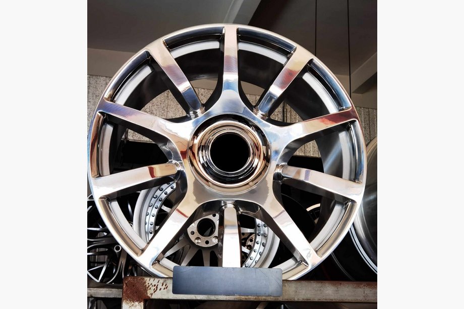 Rolls-Royce Spectre 2023– Kute felgi OEM R24 V2 (Zestaw 4 szt.) Image