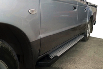 Mazda BT-50 2007-2012 Progi boczne typ X5 (2 szt, aluminium) zdjęcia 1