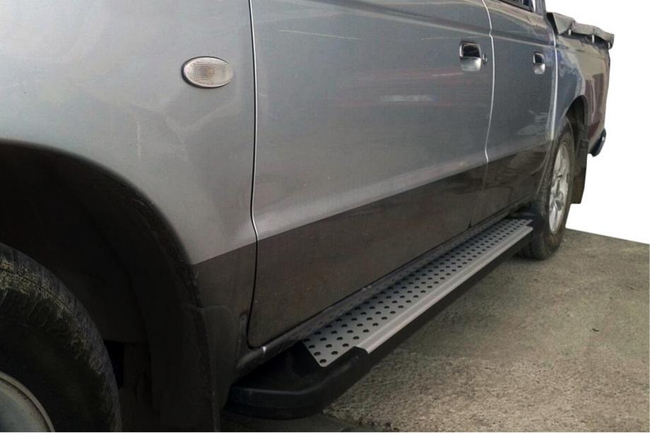 Mazda BT-50 2007-2012 Progi boczne typ X5 (2 szt, aluminium) Image