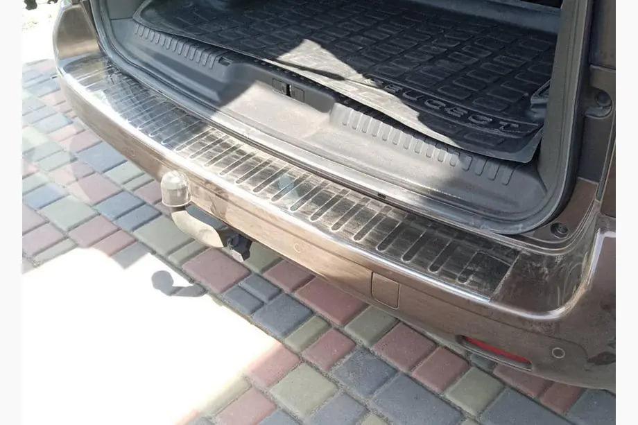 Fiat Scudo 2022- Nakładka na tylny zderzak z rantem Carmos (stal nierdzewna) Image