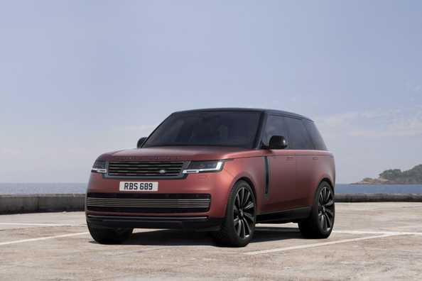 Test Range Rover SV P530: Szczyt luksusu i mocy