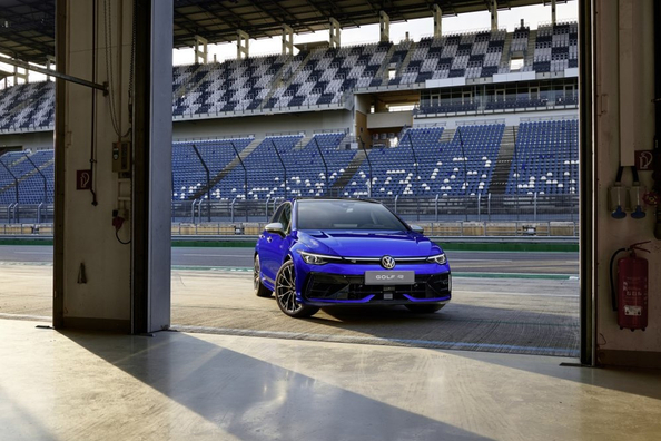 Volkswagen Golf R 2025 – test: lifting gorącego hatchbacka