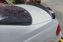 BMW 3 Series E90/E91 2005-2011 Spojler w stylu M4 (do E90, czarny połysk) zdjęcia 1
