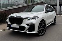 BMW X7 G07 2019- Zestaw pakietu nadwozia M-Sport (2019-2023) zdjęcia 2