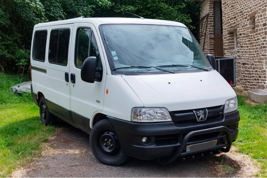 Peugeot Boxer 1994-2006 Pałąk Przedni WT003 Czarny (Stal Nierdzewna) Zdjęcia 1