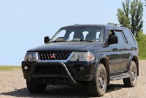 Mitsubishi Pajero Sport 1996-2007 Przedni Pałąk WT003 Czarny Stal Nierdzewna zdjęcia 3