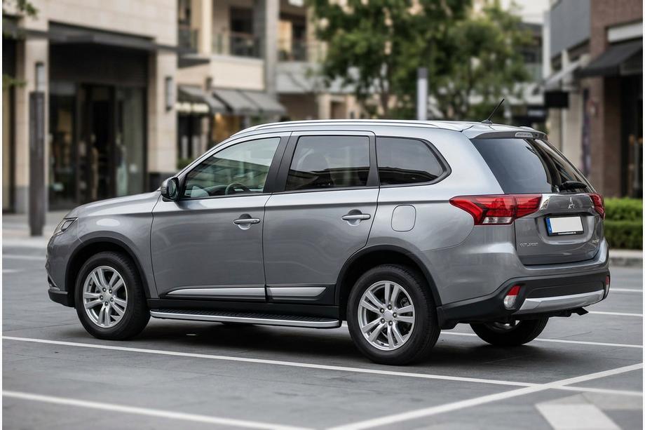 Mitsubishi Outlander 2012-2021 Progi Boczne Tayga Grey (2 szt., Aluminium) Image